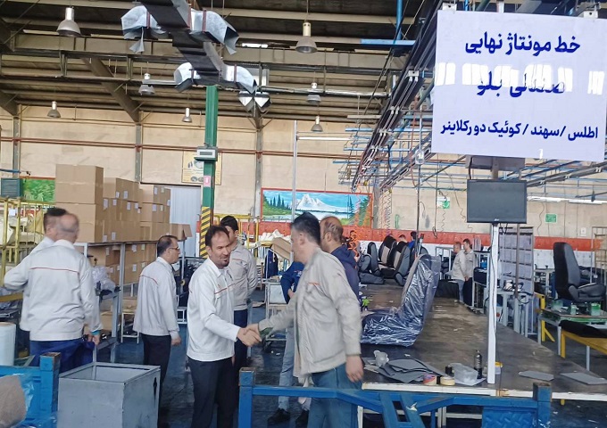 بازدید مدیرعامل سایپا  آذین از خطوط تولید در ایام تعطیلات نوروز